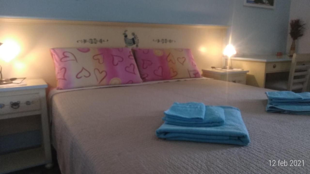 B&B Eleonora D'Arborea, Centro Storico ポザーダ エクステリア 写真