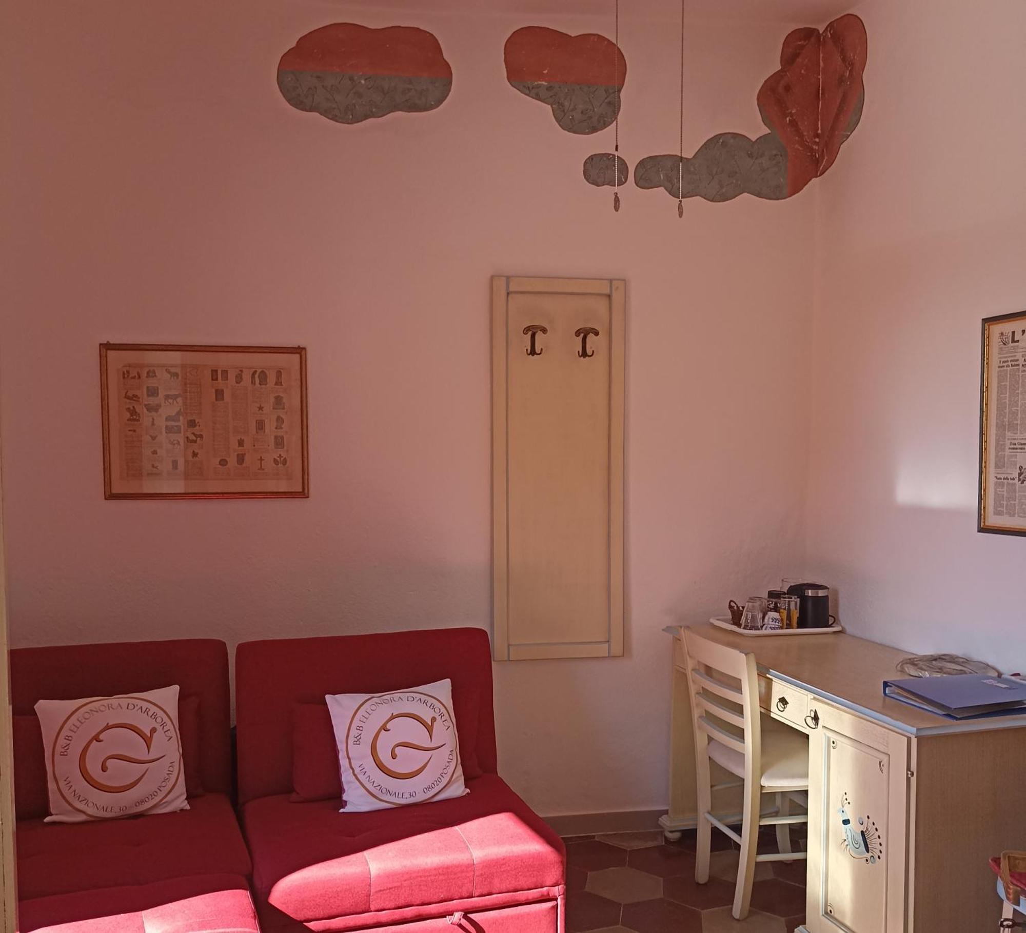 B&B Eleonora D'Arborea, Centro Storico ポザーダ エクステリア 写真